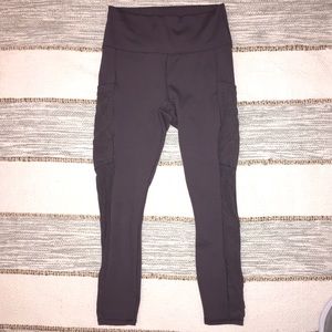 Fabletics Powerhold EUC cropped leggings sz.XS